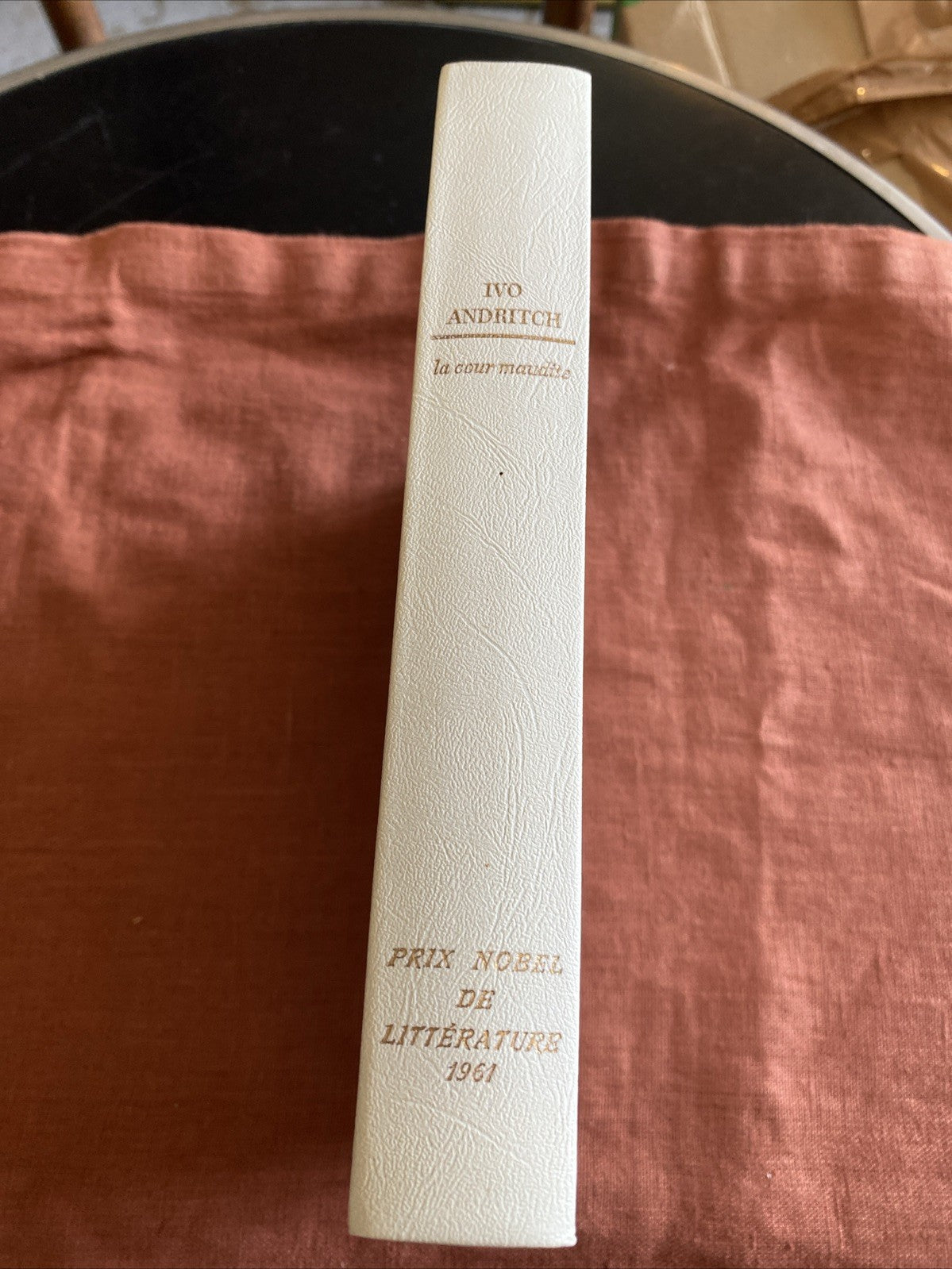 Ivo Andritch - La Cour Maudite - Editions Rombaldi - Nobel 1961 - livre -