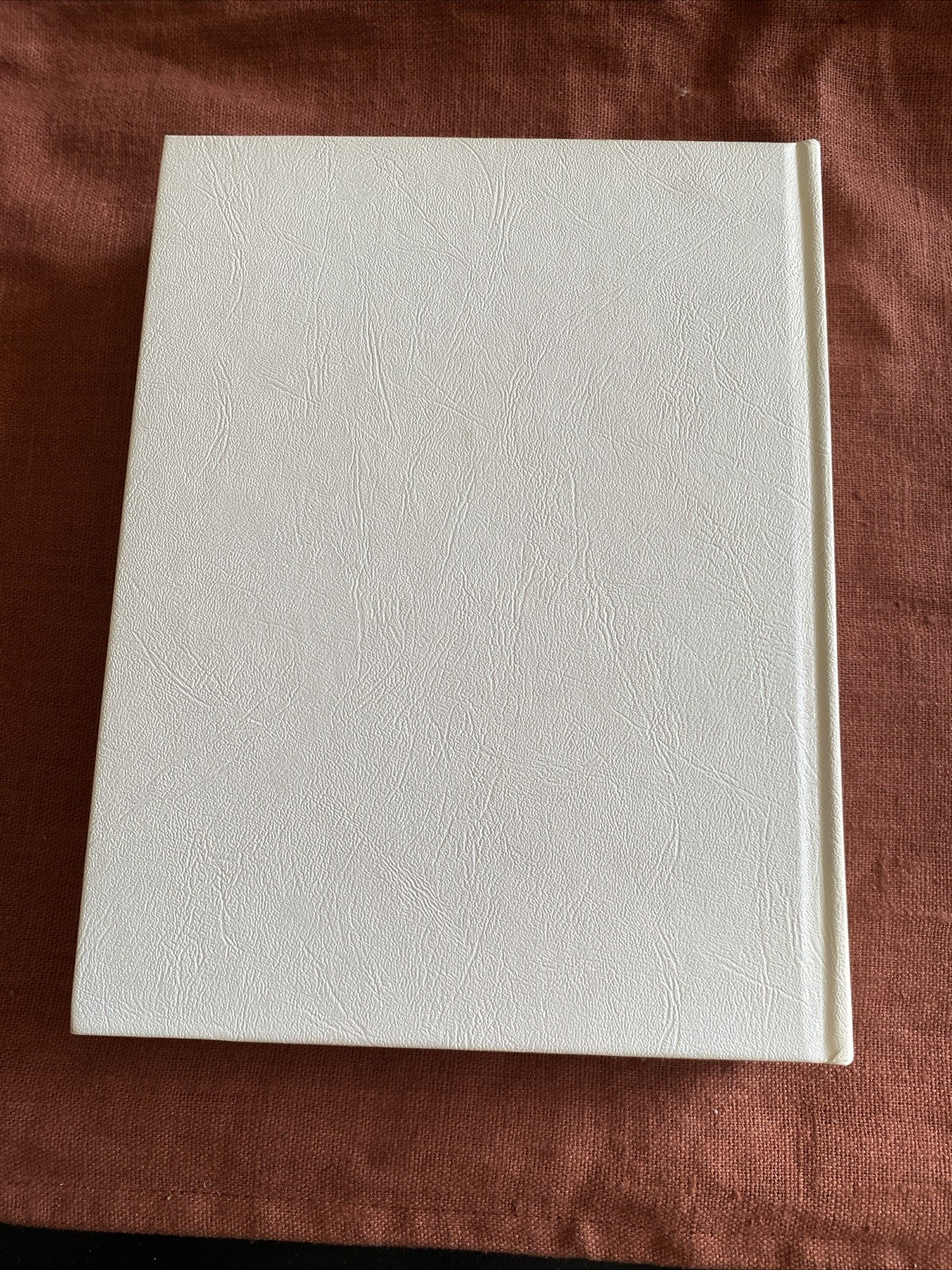 Ivo Andritch - La Cour Maudite - Editions Rombaldi - Nobel 1961 - livre -