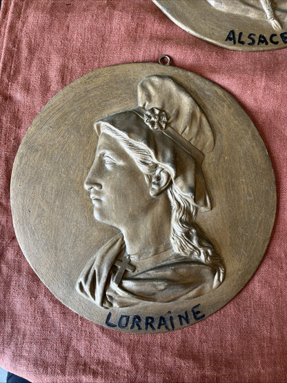 Lot De Deux Plaques Alsace Lorraine Medaillon