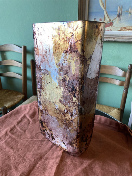 Vase Design Contemporain De Forme Rectangulaire