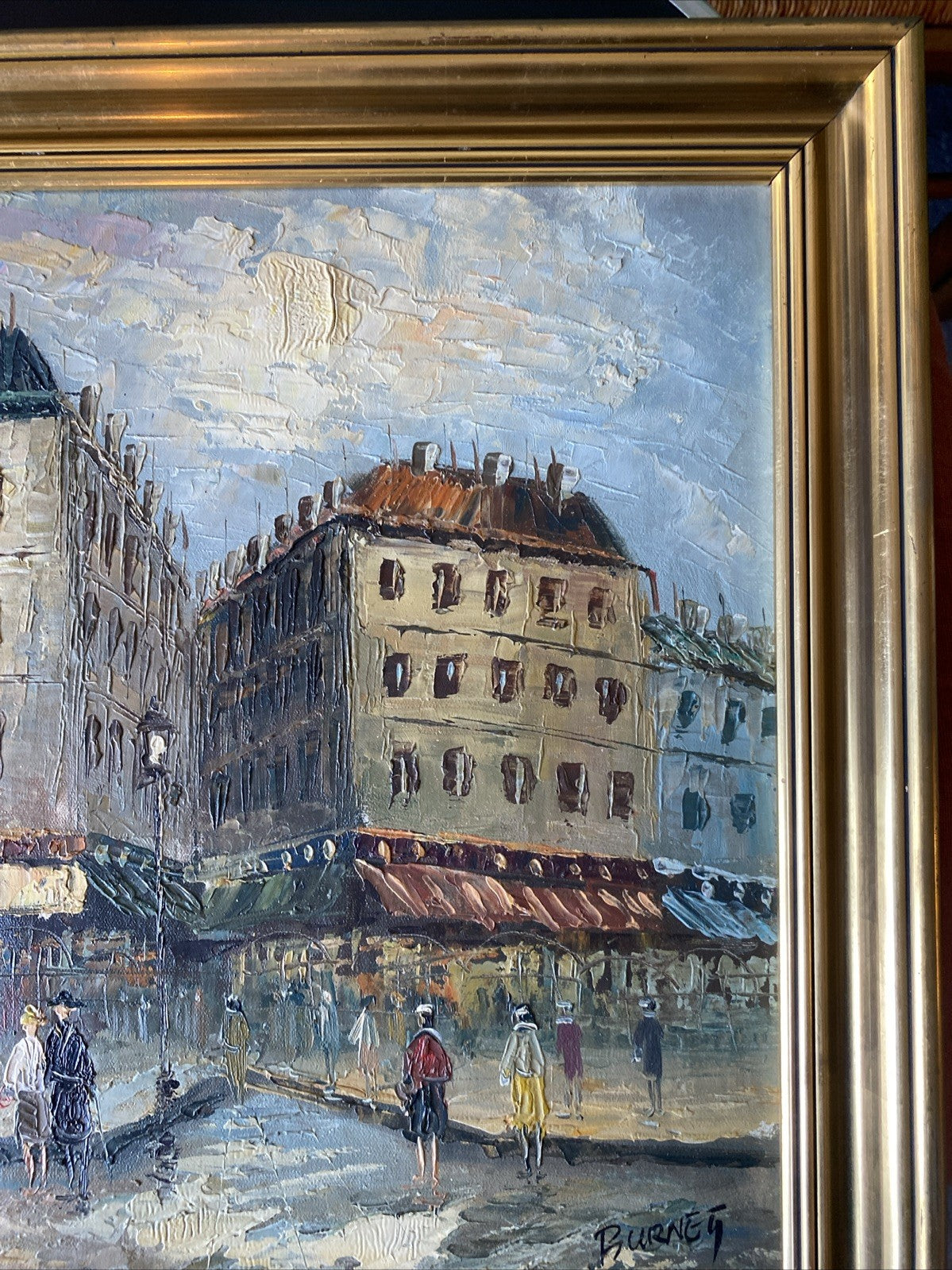 Tableau signé Caroline Burnett – Scène de rue parisienne – Huile impressionniste
