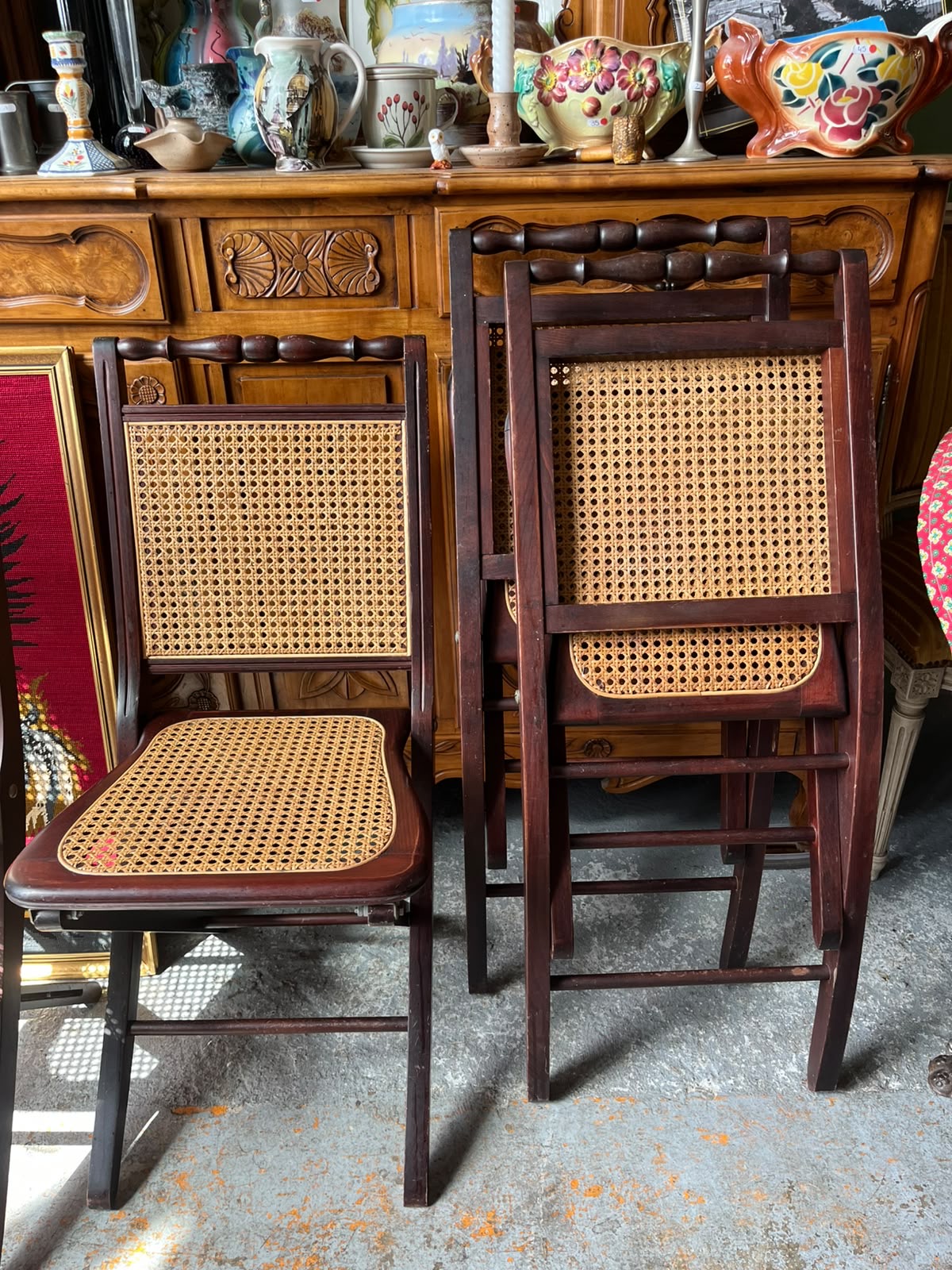 Lot de 4 chaises pliantes cannage et bois teinté style vintage années 1970