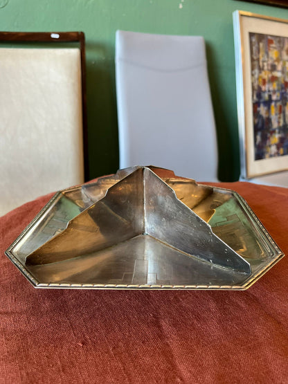 Vide-poche Art déco octogonal en métal argenté décor géométrique années 1930