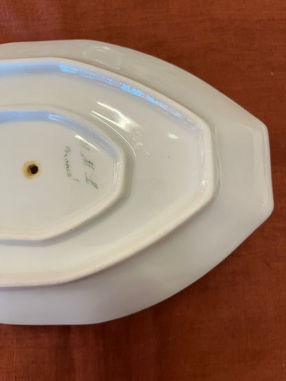 Saucière Art Déco porcelaine blanche liseré argent avec dormant