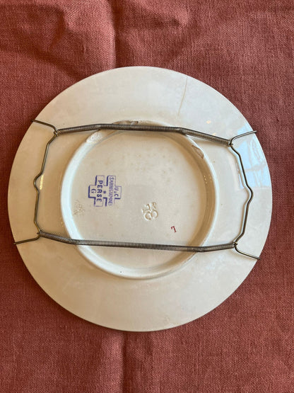 Paire d’assiettes parlantes U&C Sarreguemines Perse proverbes chiens XIXe
