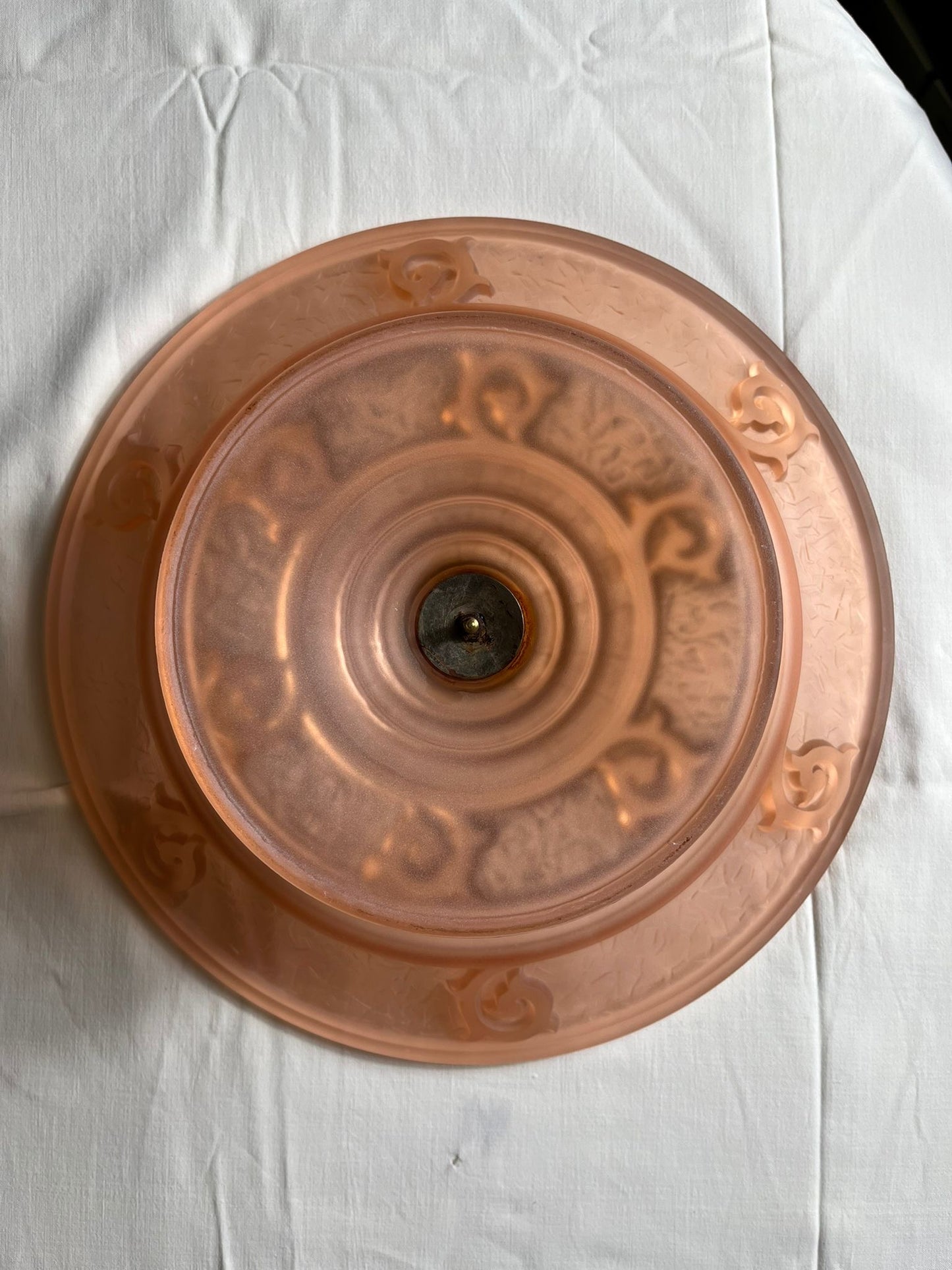 Coupe sur pied Art déco en verre satiné rose – Modèle Verdun – 35 cm