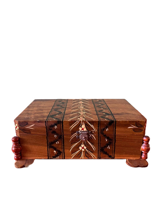 Boîte à bijoux musicale en bois avec miroir