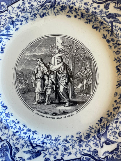 Assiette ancienne terre de fer Bordeaux décor biblique Abraham Agar Ismaël