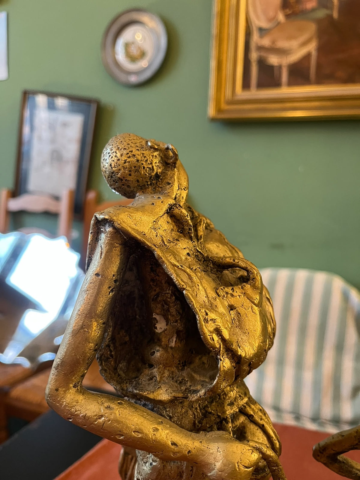 Groupe africain en bronze sablé – Musicien et enfant