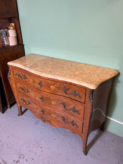 Grande commode style Louis XV marqueterie plateau marbre 3 tiroirs