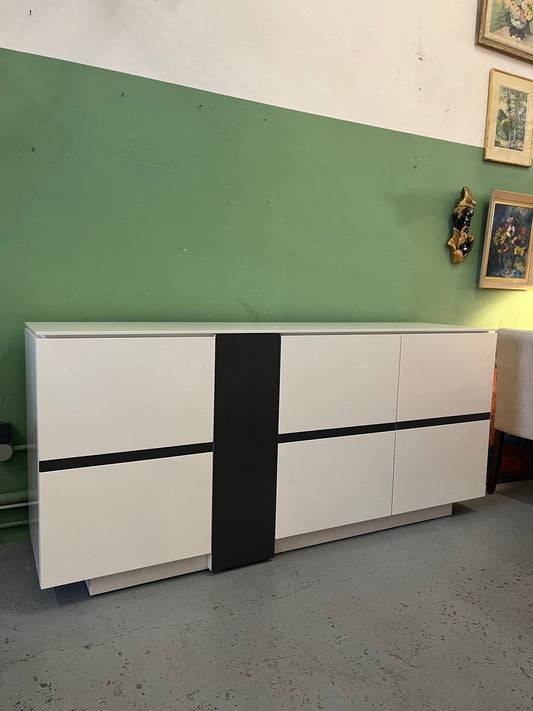 buffet moderne laqué blanc et gris