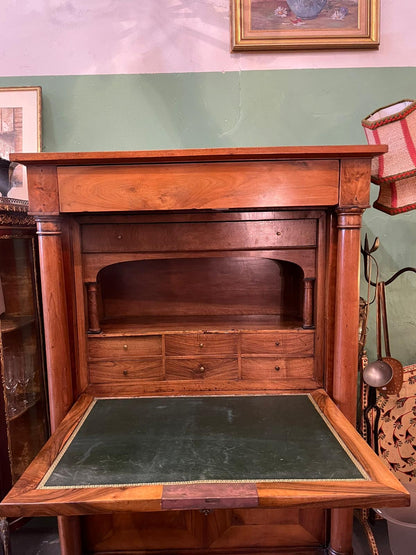 Secrétaire Louis Philippe noyer XIXe abattant bureau ancien