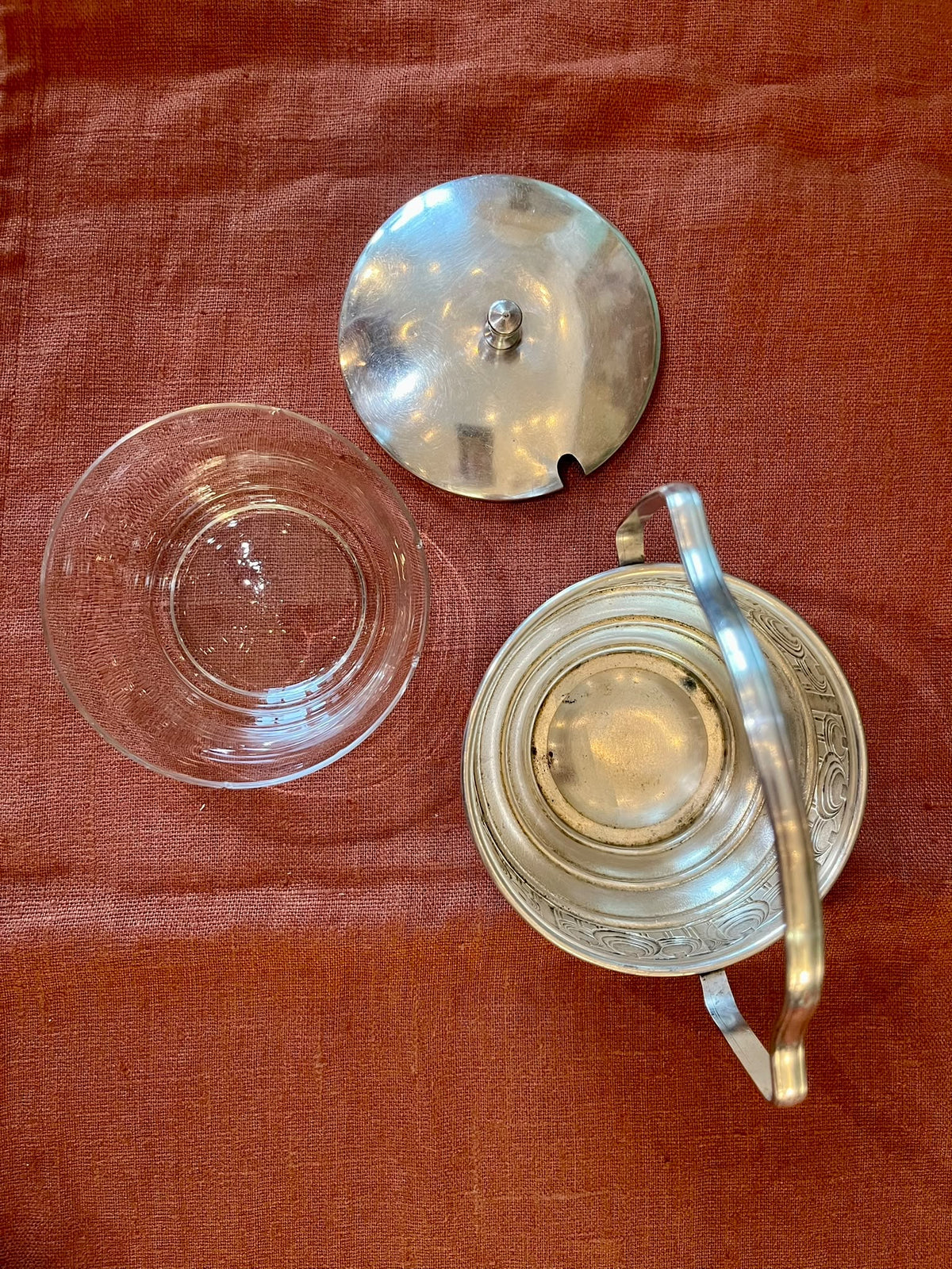 Sucrier confiturier Art déco en métal argenté et verre années 1930