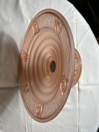 Coupe sur pied Art déco en verre satiné rose – Modèle Verdun – 35 cm