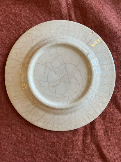 paire assiettes anciennes terre de fer décor cerises rouges 19,5 cm