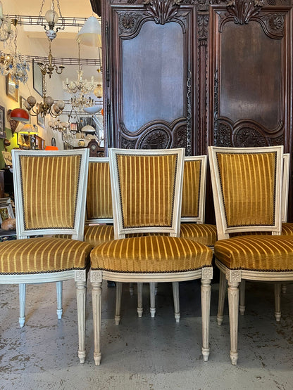 Suite de 6 chaises style Louis XVI en bois rechampi et velours rayé moutarde
