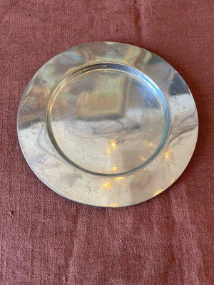 Petite soucoupe en métal argenté diamètre 16,5 cm
