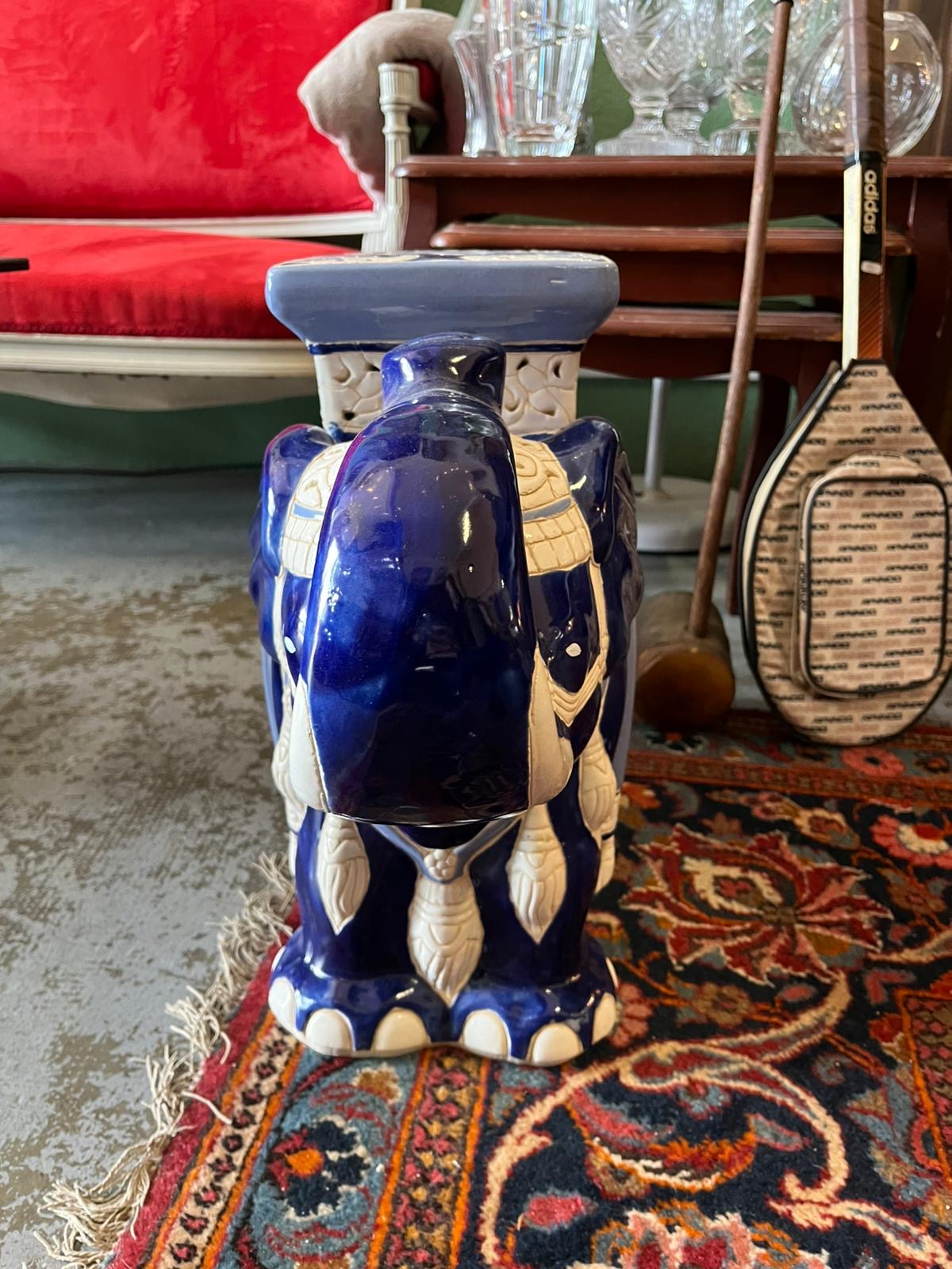 Tabouret éléphant céramique bleu porte plante asiatique