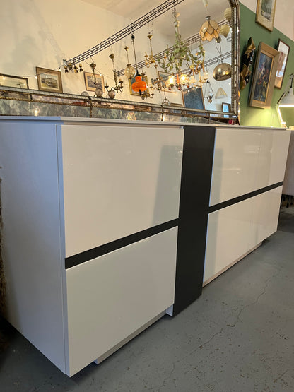 buffet moderne laqué blanc et gris