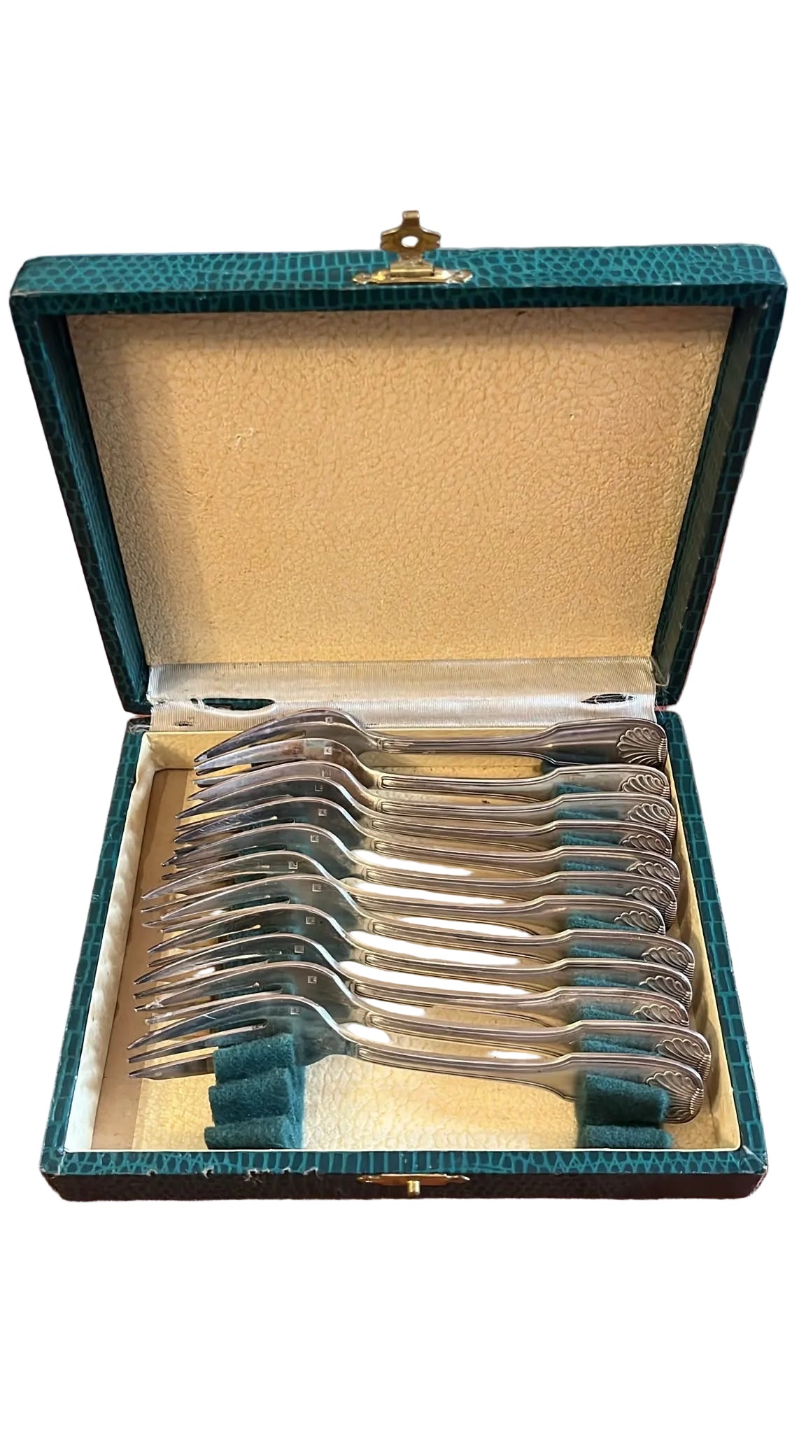 12 fourchettes à dessert métal argenté modèle coquille – 14 cm