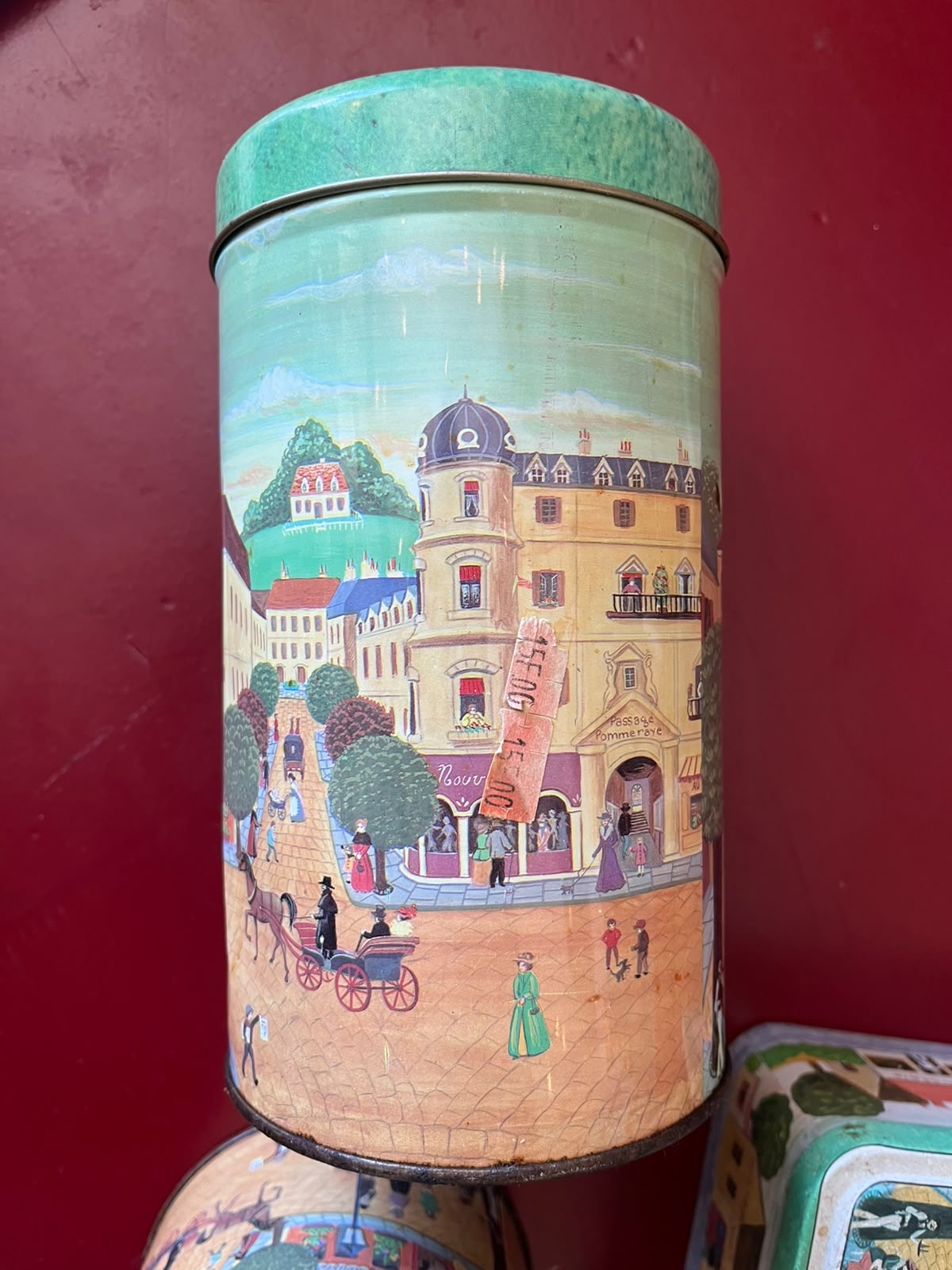 Lot de 4 boîtes anciennes en métal décor village parisien style naïf