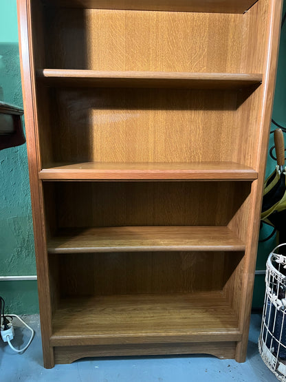 Étagères bibliothèque en bois