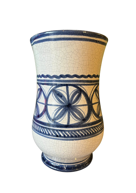 Vase en céramique bleu et blanc