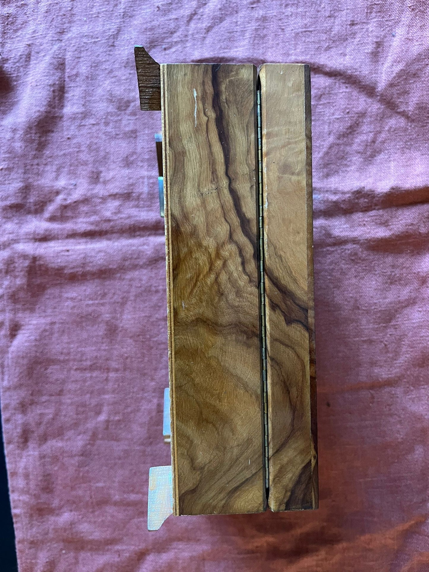 Boîte à bijoux musicale en bois avec miroir