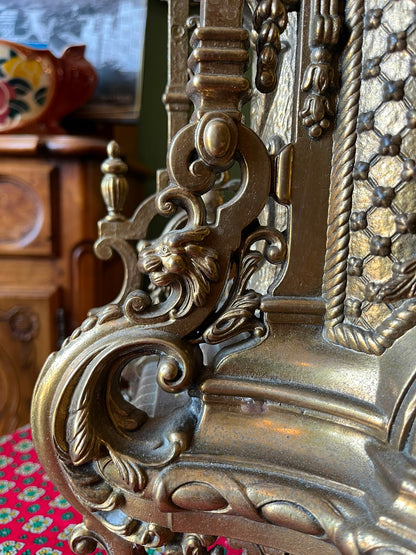Pendule Napoléon III régule doré décor Renaissance XIXe mouvement mécanique