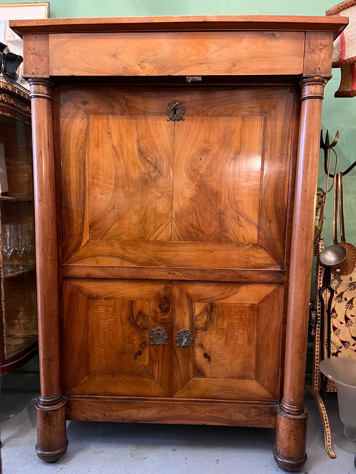 Secrétaire Louis Philippe noyer XIXe abattant bureau ancien