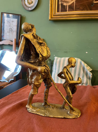 Groupe africain en bronze sablé – Musicien et enfant
