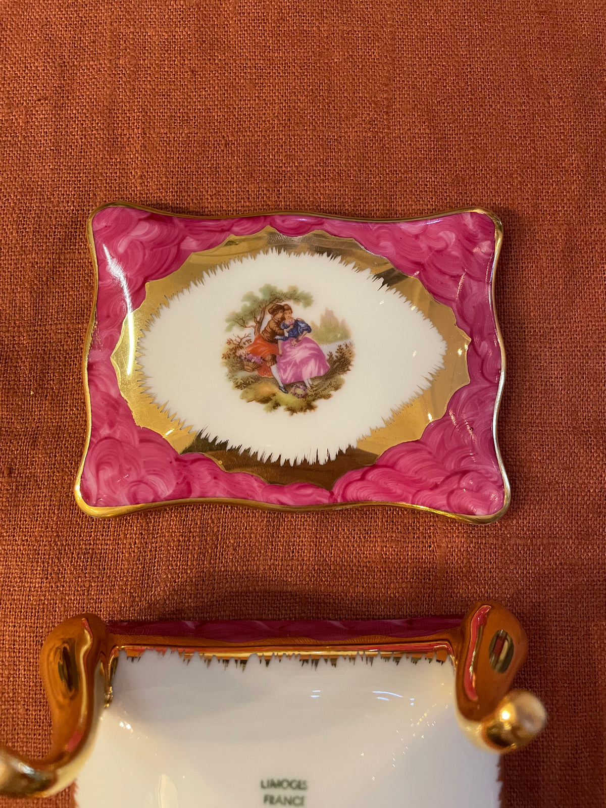 Boîte à bijoux en porcelaine de Limoges rose et dorée – Danijor