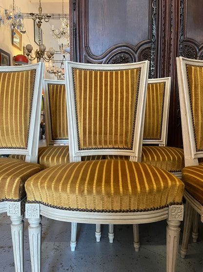 Suite de 6 chaises style Louis XVI en bois rechampi et velours rayé moutarde