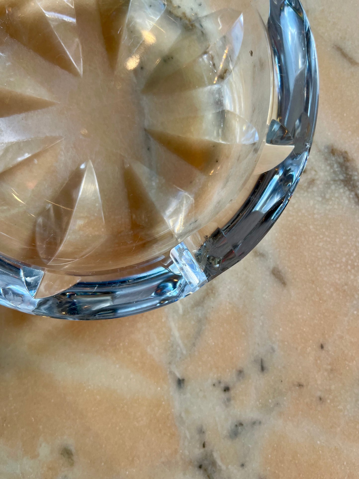 Cendrier en cristal Baccarat