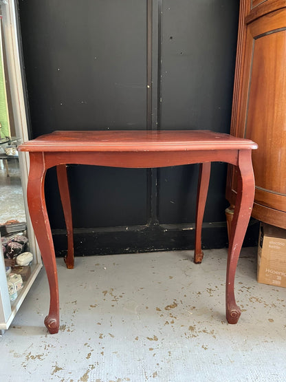 Table basse style Louis XV en bois