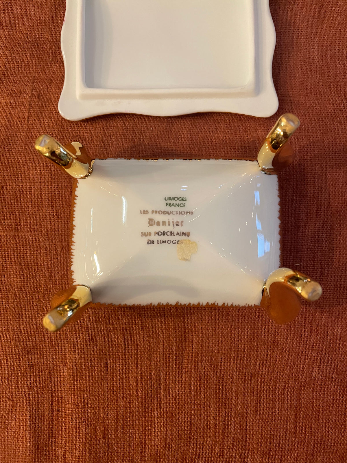 Boîte à bijoux en porcelaine de Limoges rose et dorée – Danijor