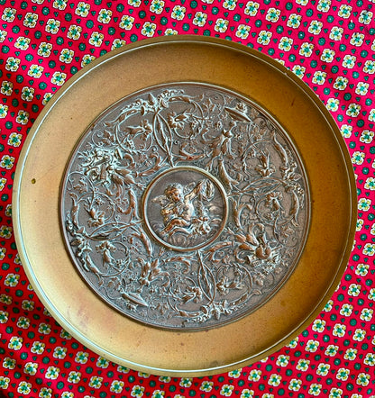 Présentoir Napoléon III signé Léopold Oudry bronze décor putti XIXe siècle