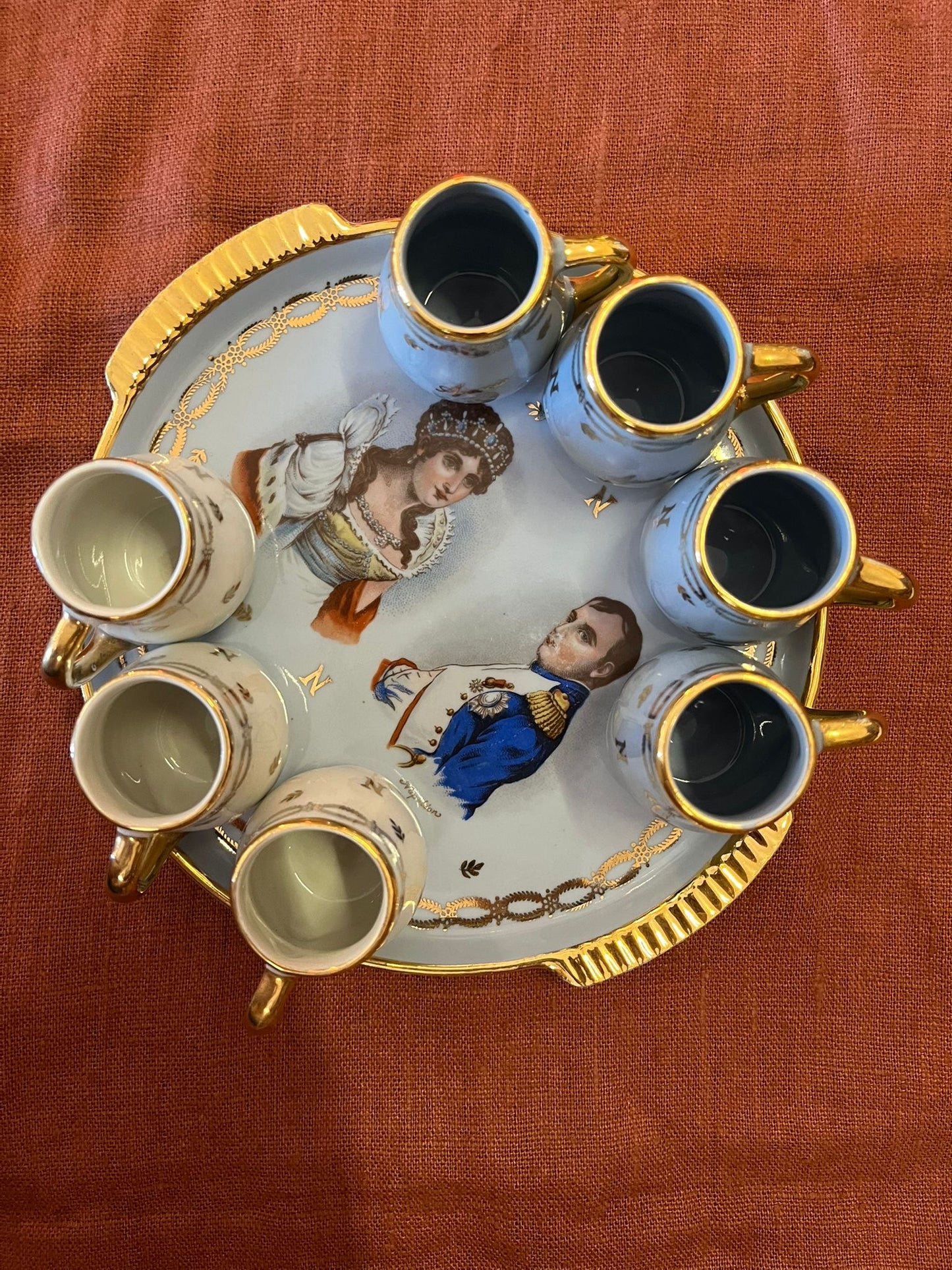 Service liqueur Napoléon Joséphine Ajaccio porcelaine France plateau 6 tasses
