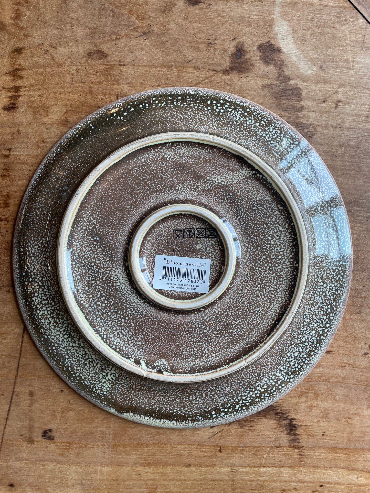 Assiette Bloomingville grès émaillé moucheté marron design scandinave