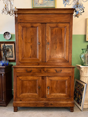 Buffet deux-corps ancien en noyer massif XIXe siècle